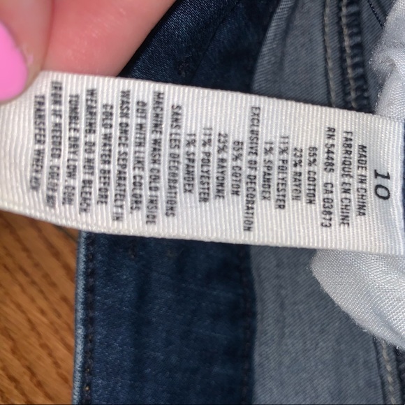 American Eagle shorts - Picture 3 of 5